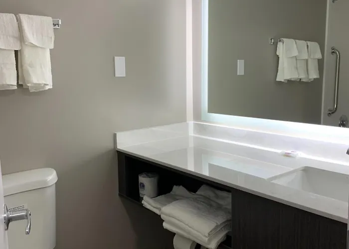 Hotel 6 Rockford, Il 4*